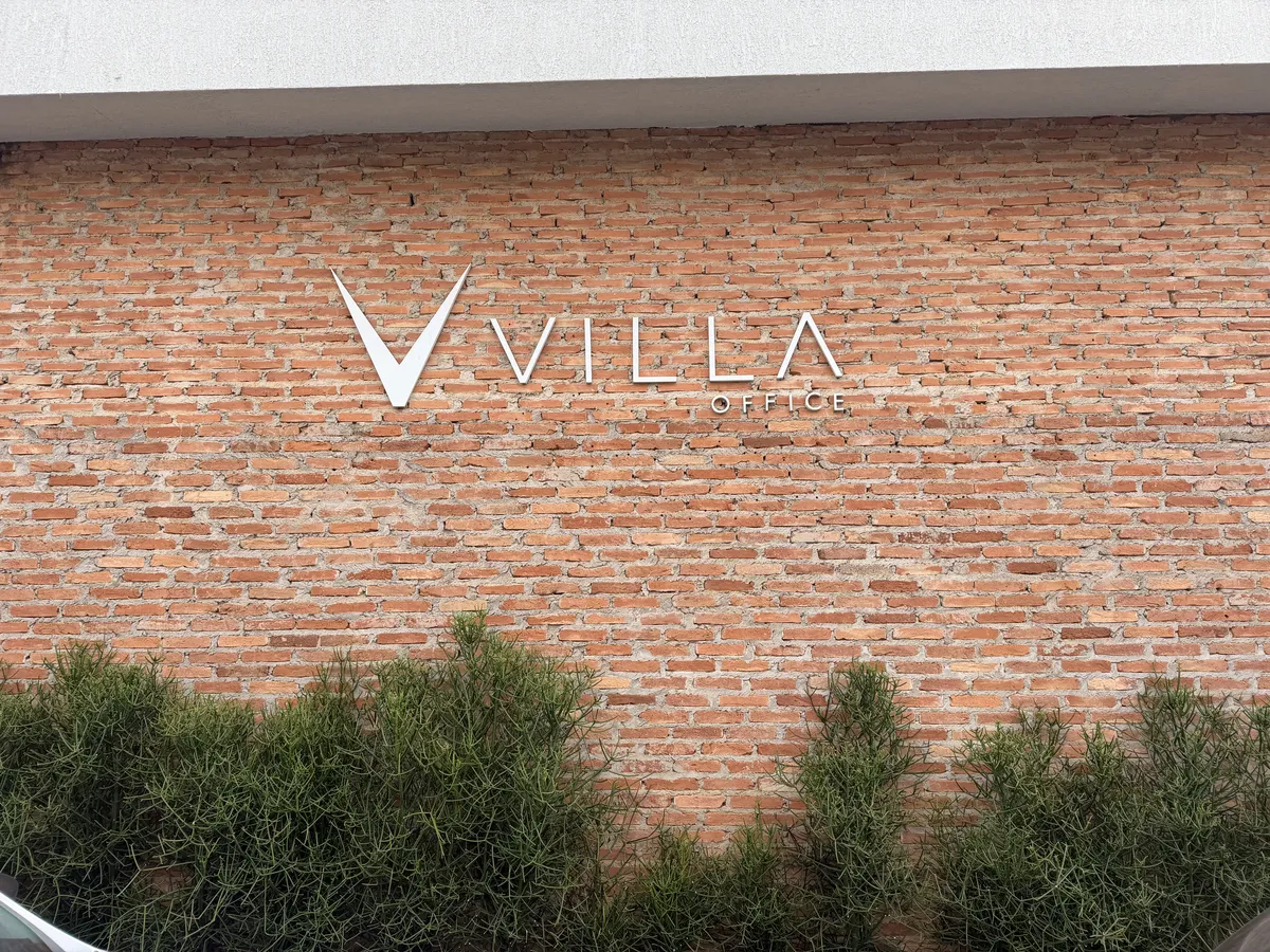 Fachada do Villa Office, onde fica o escritório